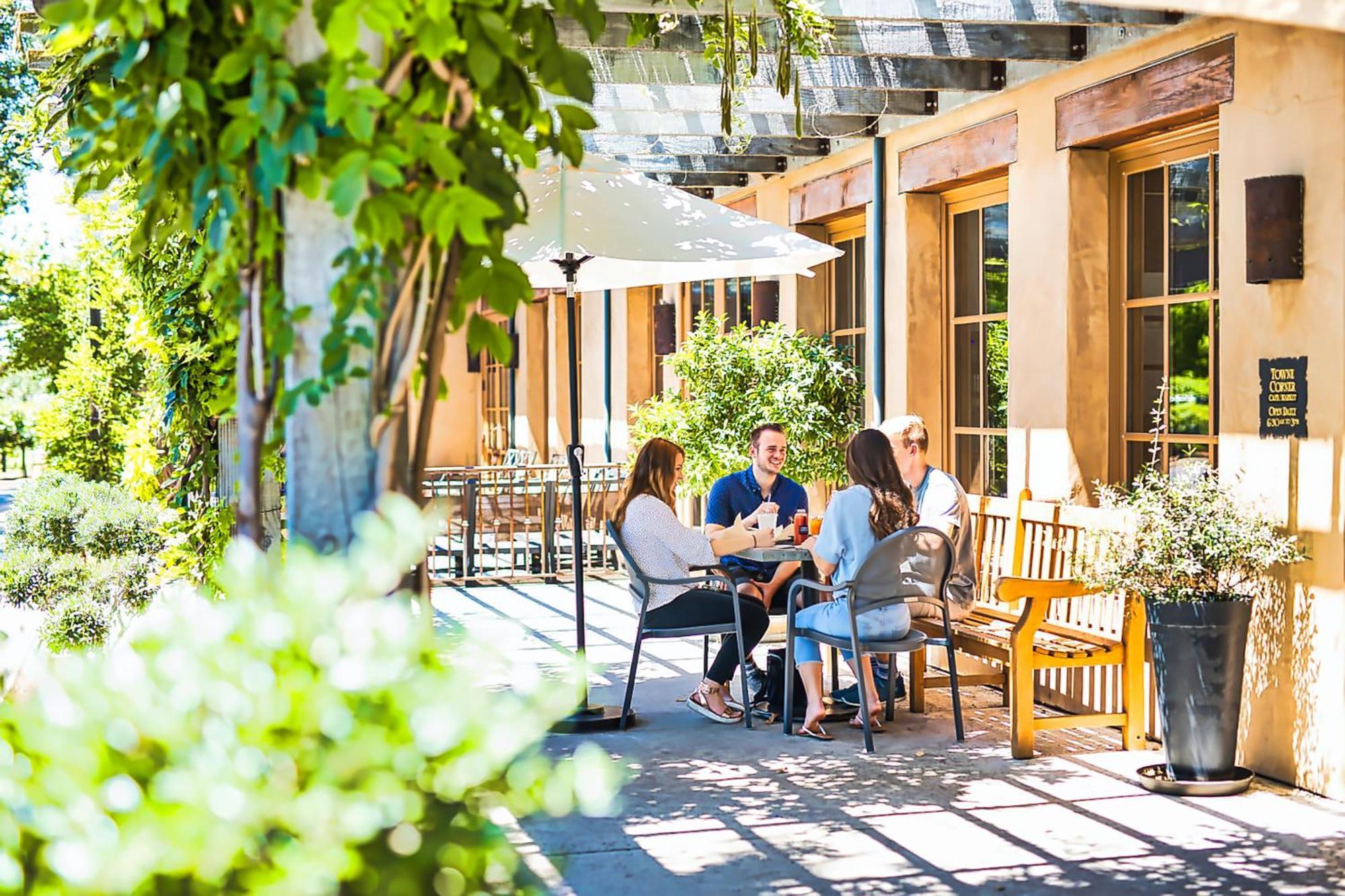 Wine&Roses Hotel Restaurant Spa Lodi Esterno foto
